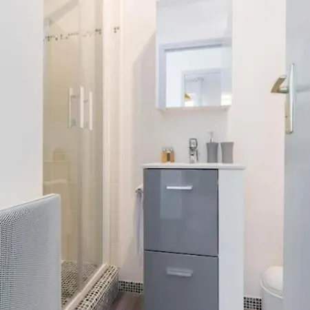 Etats Unis 893 - On Seafront In Old Town *